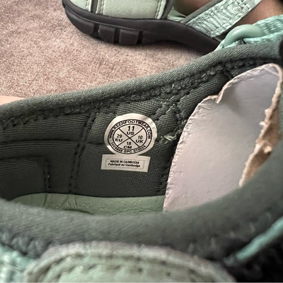 KEEN Seacamp 2 CNX Closed Toe Sandals Little Kids size 11 NWOT - Picture 3 of 9